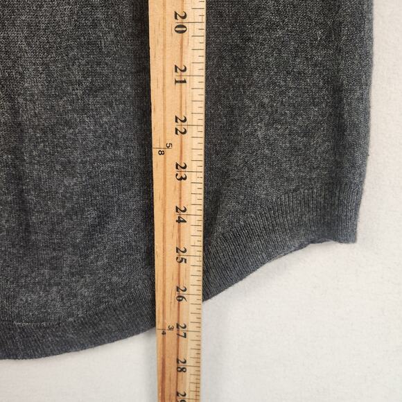 LOFT Pullover Sweater Women’s SZ L Charcoal Gray Long Sleeve V- Neck Knit EUC - Picture 7 of 13